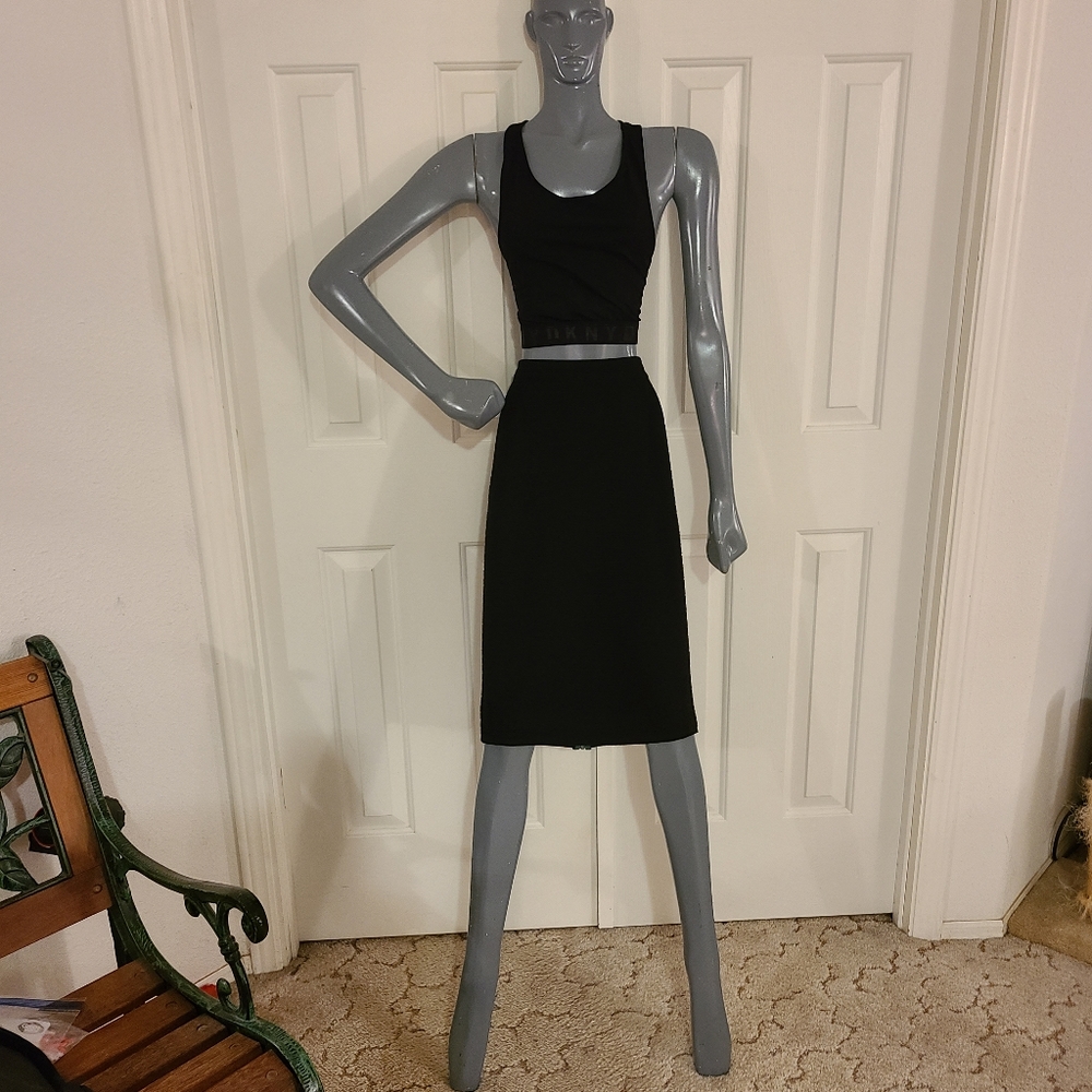 Bar lll Pencil Skirt - Picture 2 of 7